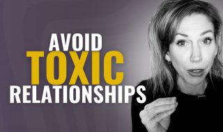 5 Toxic Relationship Red Flags You Can’t Ignore